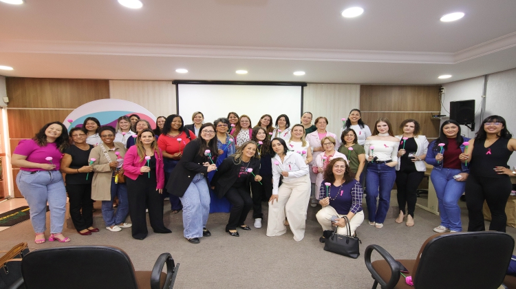 Notícia: ACE Suzano reúne 50 mulheres em Café com Propósito durante programação do Outubro Rosa